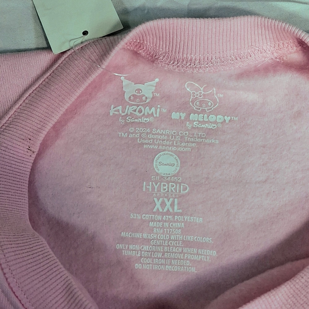 Women's Sanrio XXL Pink Barbiecore Lightweight Hemmed Crew Sweatshirt - Picture 7 of 7